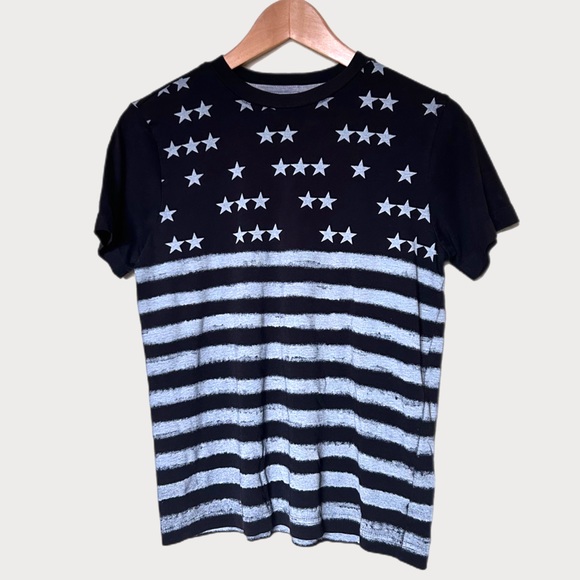 Old Navy Other - 3/$20 Old navy black and gray American flag